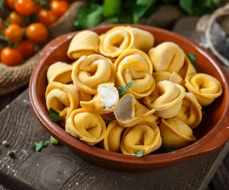 Мини-пельмени с курицей ручного приготовления — продукт, который стоит попробовать каждому